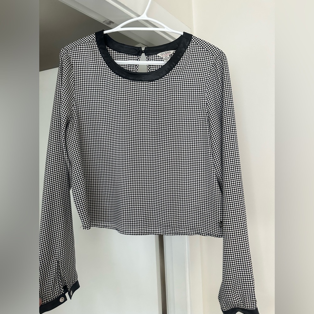 Guess Crop houndstooth blouse